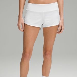 White Lululemon Speed up Low Rise lined shorts 2.5”